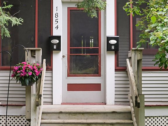4th image of 1854 Laurel Ave