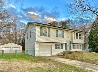 24 Mooncoin Cir, Waldorf, MD
