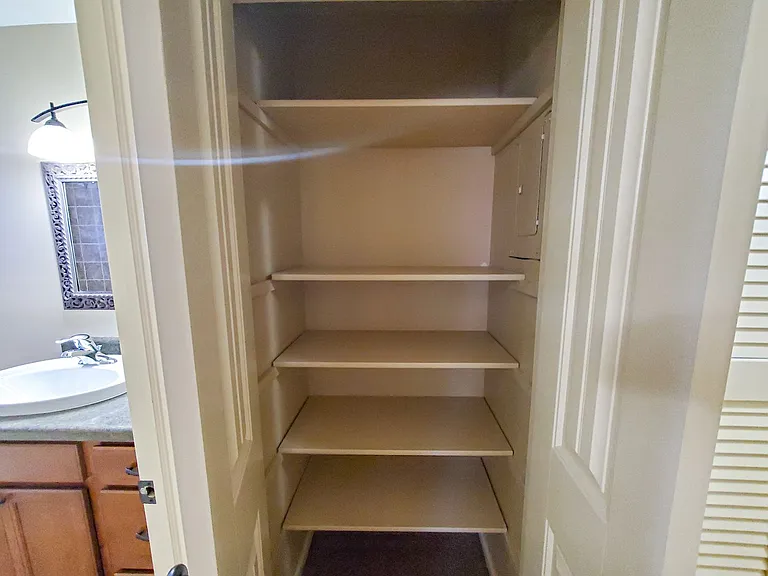 603 S 35th Ave — Photo 26