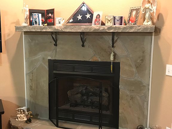 Gas Fireplace 