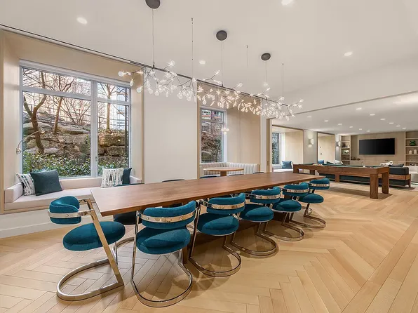 20 River Terrace image 19 of 26