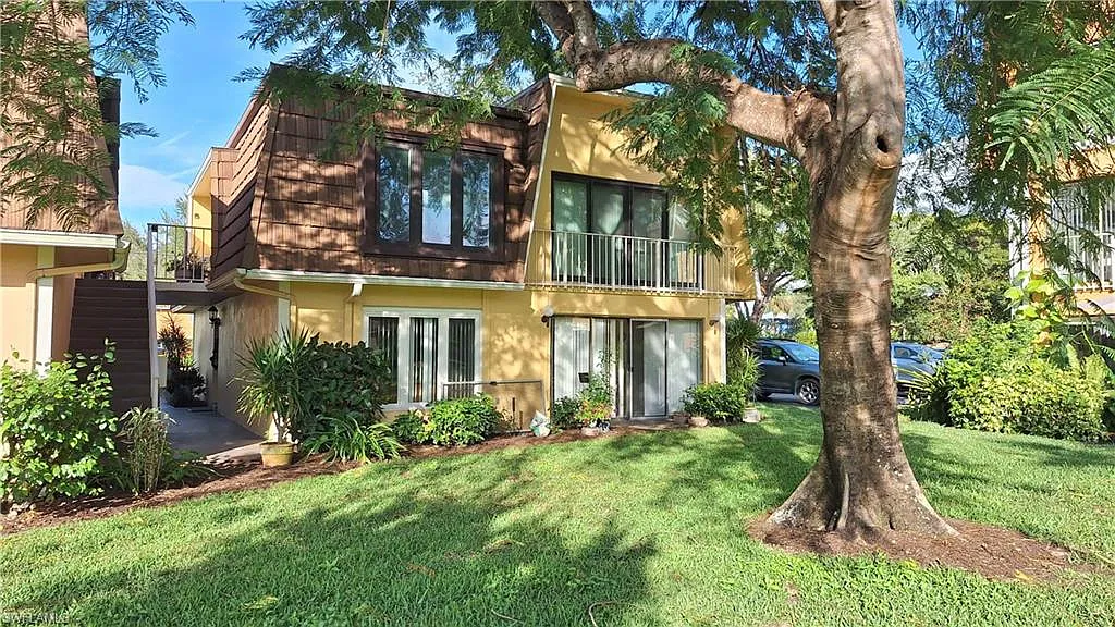 2 bed, 2.0 bath, 1208 sqft, $2,100 — Photo 1
