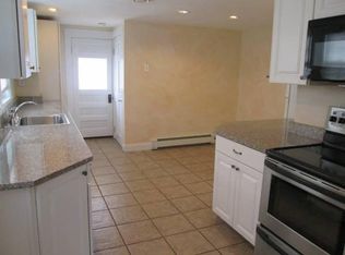 21 Laurel St, Watertown, MA 02472