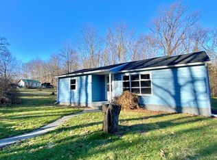 1001 Glass St, Pen Argyl, PA 18072