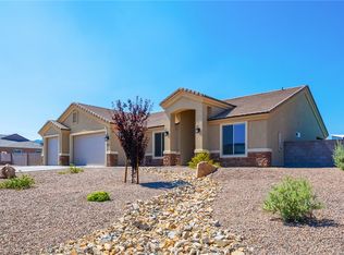 4230 Clay Springs Ave, Kingman, AZ 86401