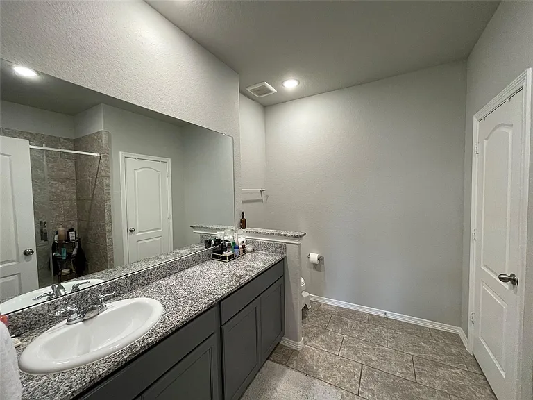 25511 Northpark Lake Dr — Photo 27