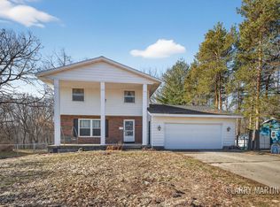 146 Homer Ln, Coopersville, MI 49404