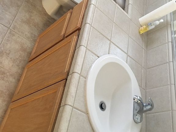 2nd image of 2229 Villa Ct