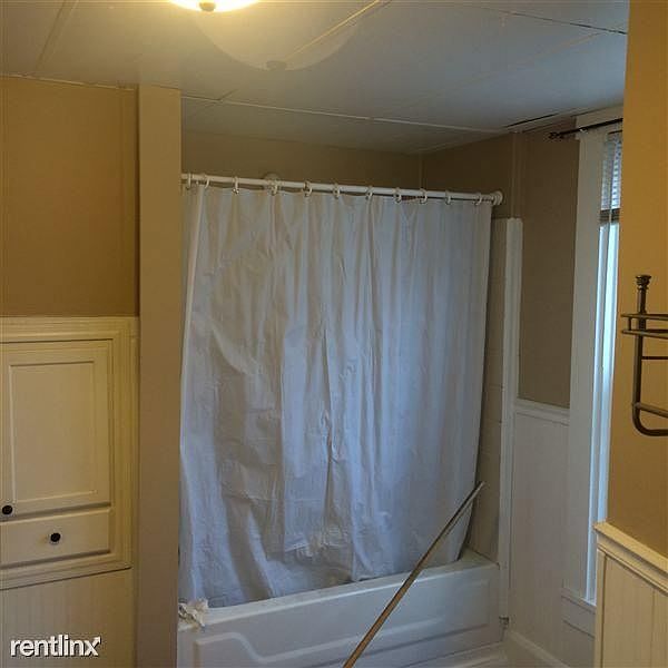 Bathroom 219