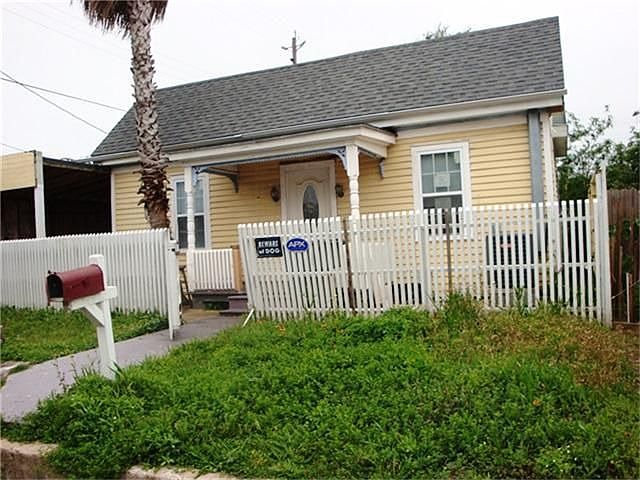 1st image of 1411 41st St