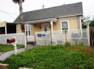 1411 41st St, Galveston, TX 77550