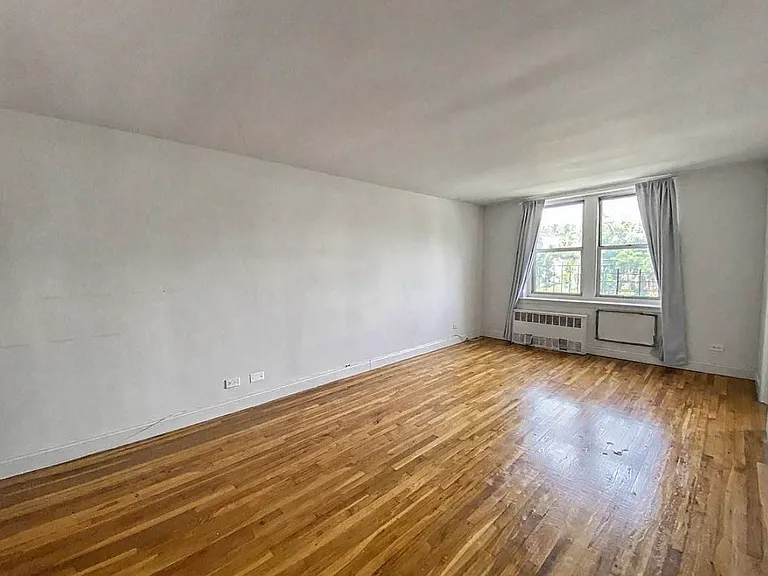 67-41 Burns St #304 — Photo 2