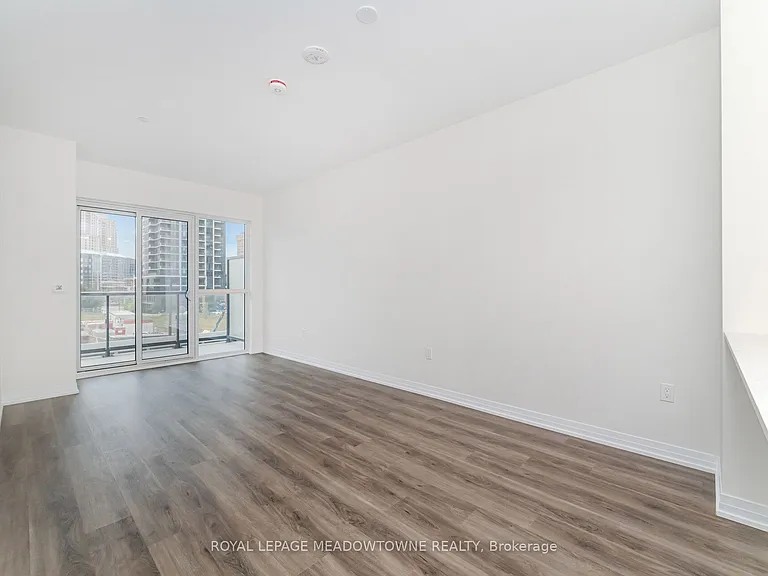 15 Watergarden Dr #207 — Photo 15
