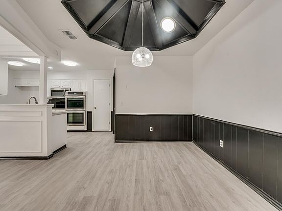 4th image of 2313 Winterstone Dr