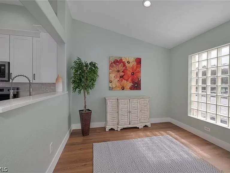 26729 Little John Ct #23 — Photo 5