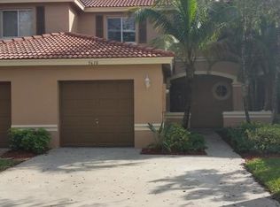 5610 Crossing Rocks Ct, Riviera Beach, FL 33407