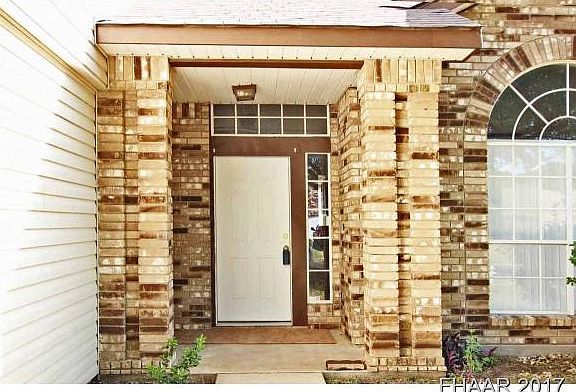 3rd image of 2205 Bluebonnet Dr