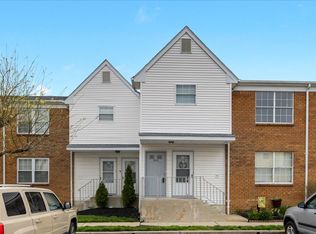 909 Woodchip Rd, Lumberton, NJ 08048