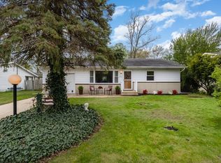 409 Holly Rd, Michigan City, IN 46360