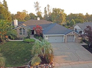 2297 Hope Ln, Redding, CA 96003