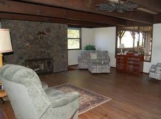 6914 Eagle Ridge Rd, Penngrove, CA 94951