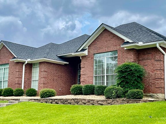 2nd image of 1407 New Forest Dr
