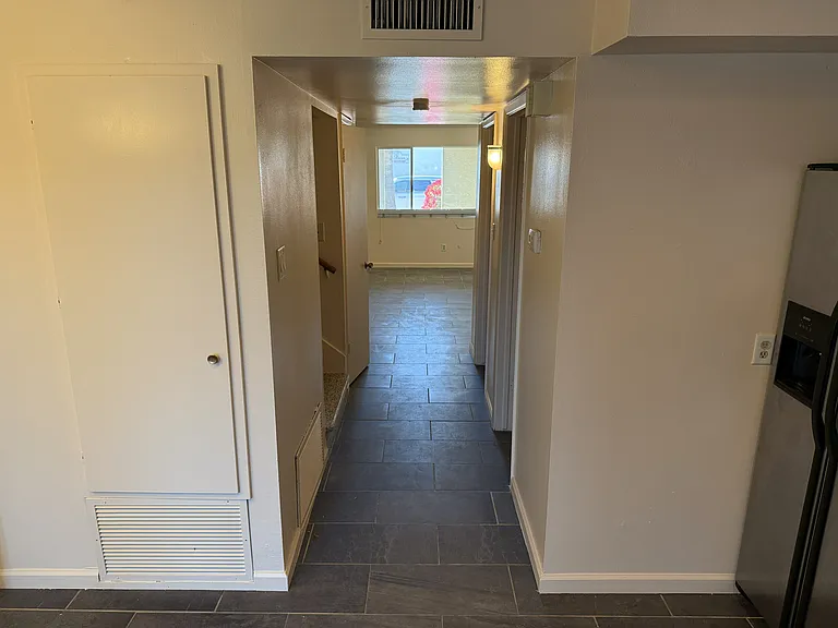 2803 S 1st Ave — Photo 14