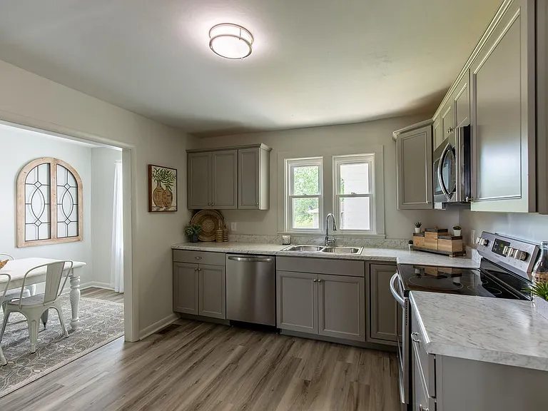 432 Cypress St — Photo 10