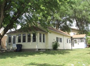 112 S Main St, Denison, IA 51442