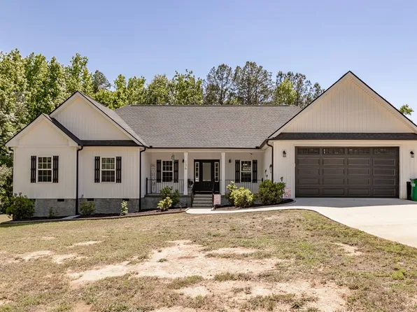 136 Maret Rd, Townville, SC 29689