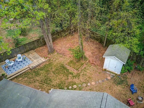 4th image of 3141 Bomar Forest Pl