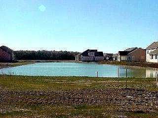 2nd image of 5719 Maple Creek Blvd