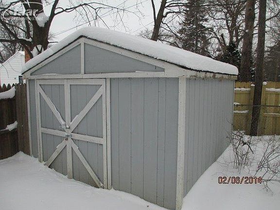 4th image of 1734 Laurel Oak Dr
