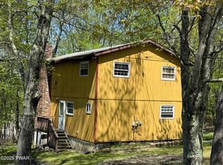 103 Stonehenge Rd, Milford, PA 18337