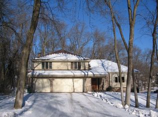 15608 White Pne, Minnetonka, MN 55391
