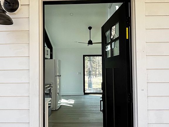 4th image of 47A Barney Hill Rd