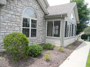 74 Villa Pointe Dr, Springboro, OH 45066