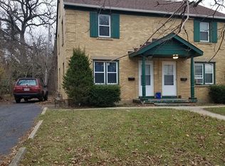 422 Woodley Rd, Dekalb, IL 60115