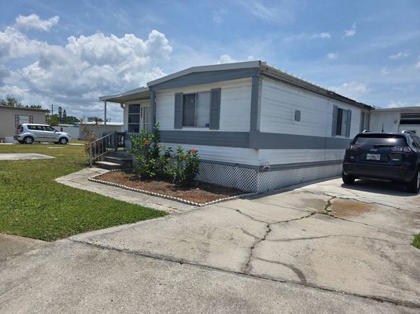 2920 Azalea Run Ln, Ruskin, FL 33570