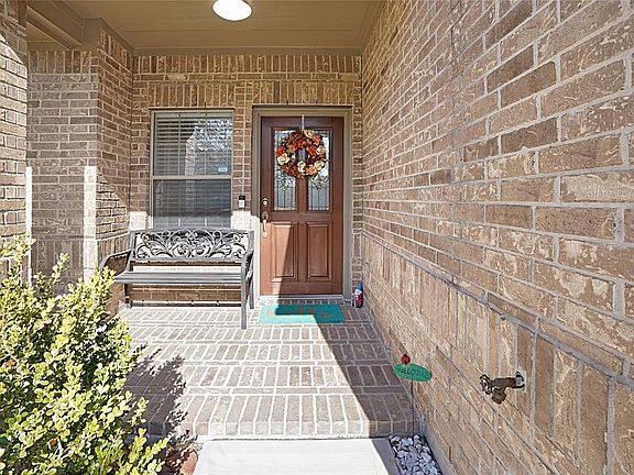 5th image of 10347 Whisper Bluff Dr