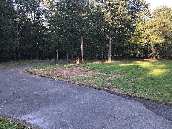 3rd image of 480 Sawmill Dr