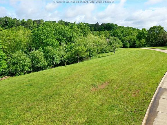 3rd image of 341 Olde Orchard Dr