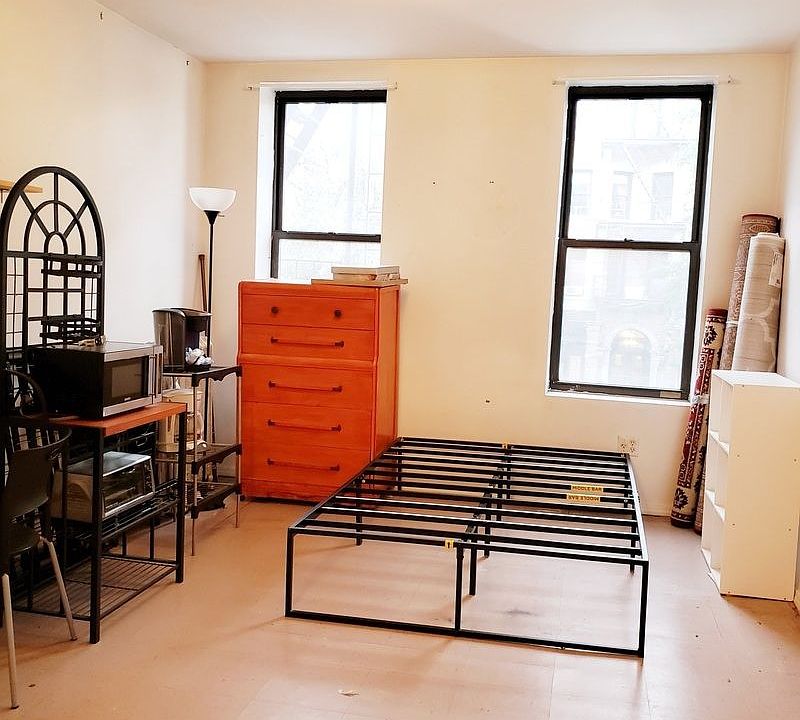 1st image of 945 Amsterdam Ave #2A