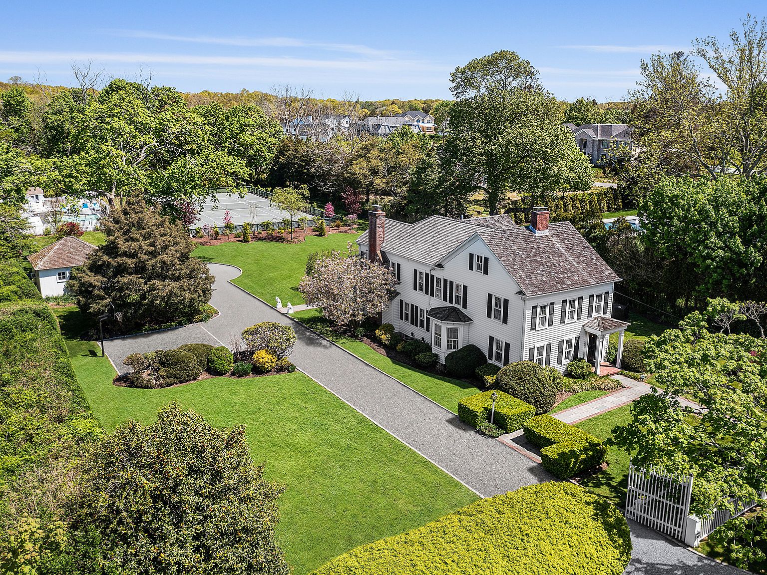 118 S Country Rd, Remsenburg, NY 11960 MLS 358948 Zillow