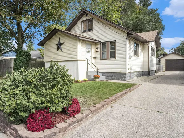 2044 Duiker Ave NE, Grand Rapids, MI 49505