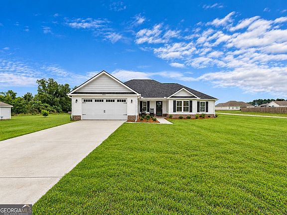 2nd image of 506 Doyle Ln