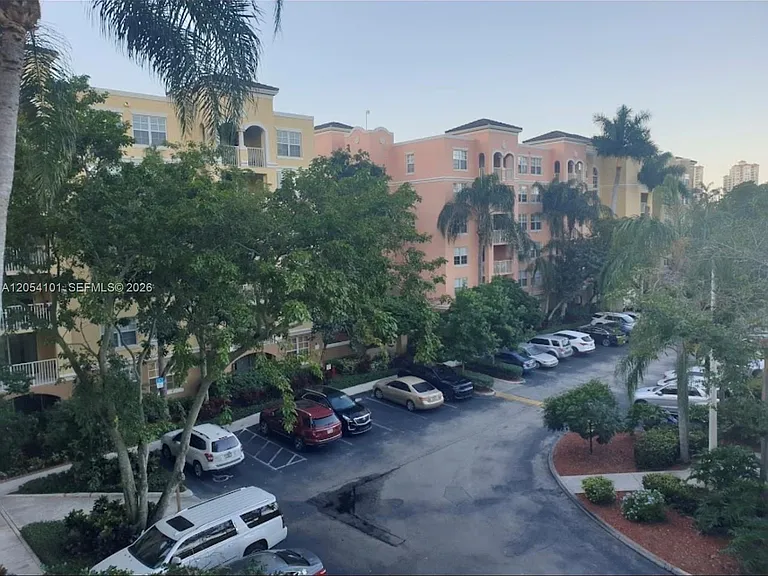 19901 E Country Club Dr #2401 — Photo 30
