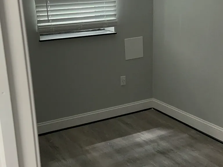 2848 Edgecombe Cir S — Photo 5