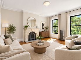 58 Downing St, Brooklyn, NY