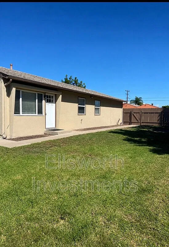 1 bed, 1.0 bath, 525 sqft, $2,495 — Photo 1